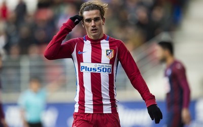 米兰电竞动态-萨内低平球射远角